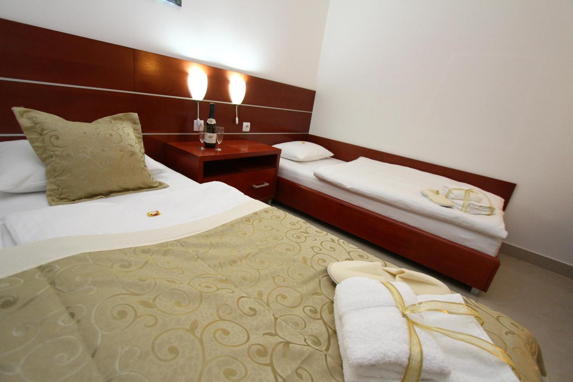 Guesthouse Villa Inn Szabadka Kültér fotó