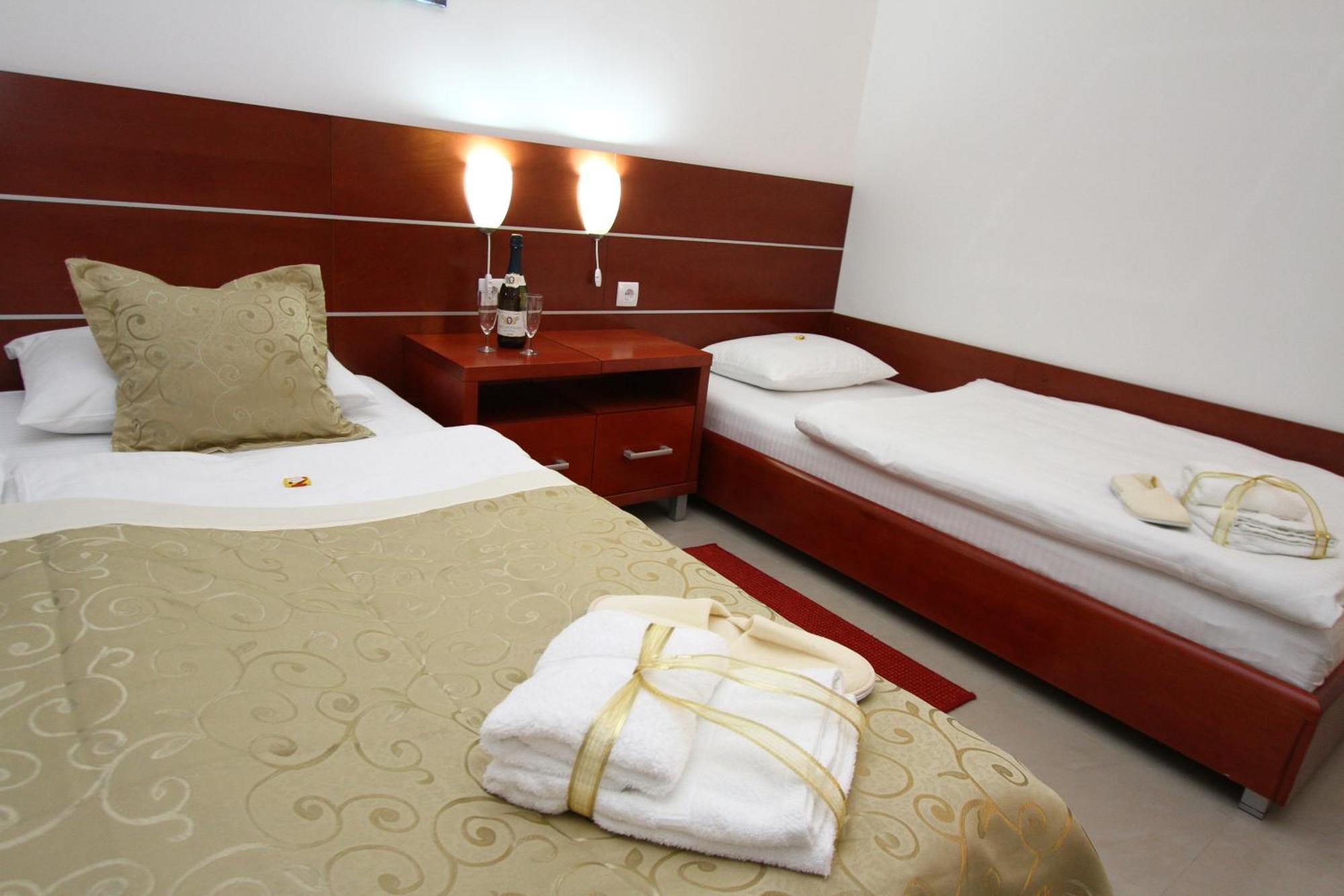 Guesthouse Villa Inn Szabadka Kültér fotó