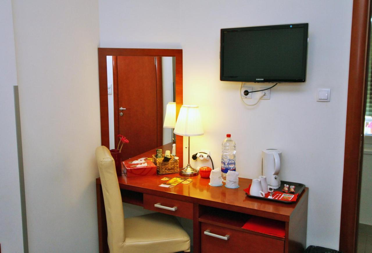 Guesthouse Villa Inn Szabadka Kültér fotó